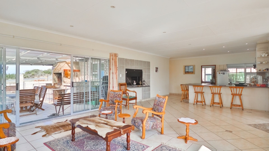 3 Bedroom Property for Sale in Stilbaai Wes Western Cape
